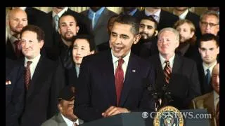 President Obama jokes with Willie Mays, SF Giants