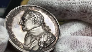 Gustav II Adolf, vacker silvermedalj 1632-1832 - Presenteras av Roberto Delzanno Mynthandel