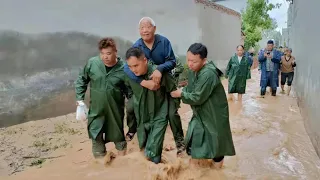 Rescue work underway across flood-hit Henan Province