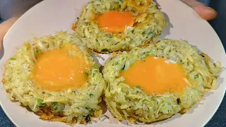 Simple breakfast recipe | just pour Eggs on Grated Potatoes,it's so delicious