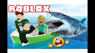 تحدي العاب منوعة | الهروب من سمكة القرش المفترسة فى لعبة roblox !!