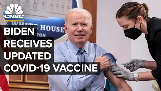 President Biden receives his updated Covid-19 vaccine  — 10/25/22