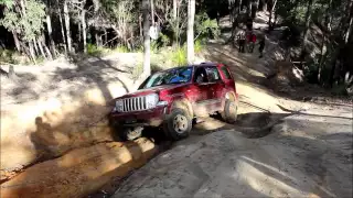 Jeep Cherokee / Liberty KK 4WDing at Glass House Mountains