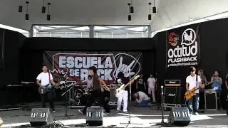 Idónea (Live) Semifinal Escuela de Rock @ Anfiteatro del Hatillo