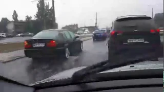 Дождь в Одессе. Дорога в сторону Пересыпского моста (03.07.18)