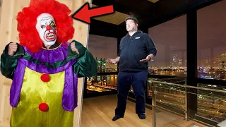 CLOWN bei KAMBERG TV greift mich an und fesselt mich um 3 UHR NACHTS (geht schief) !! - WOTSIT TV