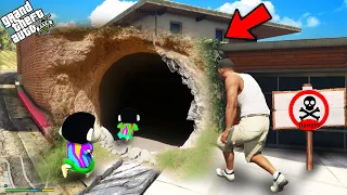 GTA 5 : Franklin Dig Secret Dark Tunnel Outside Franklin House in GTA 5 ! (GTA 5 mods)