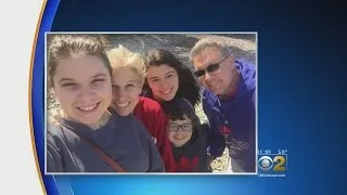 3 Members Of Arlington Heights Family, Des Plaines Man Killed In Crash