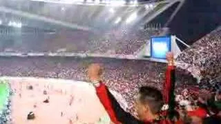 UEFA Champions League Final '07: AC Milan fans celebrate (1)