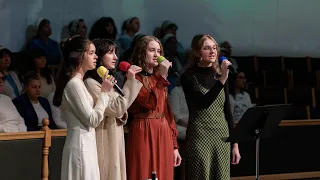 Пение «Мой Бог» - Джоанна, Ксения, Элеонора и Виола