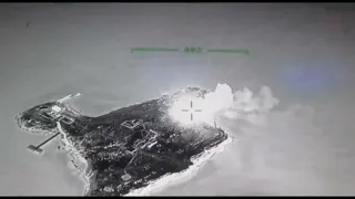 Bayraktar UA Destroys a helicopter on Zmiiniy island/ Байрактар знищує вертоліт на острові Зміїний