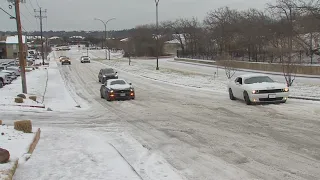 DFW weather: Drivers in Tarrant County prepare for ice storm warning