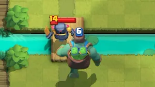 Level 14 MINI PEKKA vs Level 6 GOBLIN GIANT #clashroyale