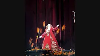 Joan Sutherland sings HER BEST "Era Desso" Live!!! (Unknown Date and Place)