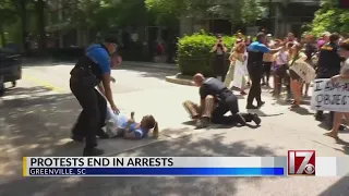 Abortion protesters clash with SC police, arrests made