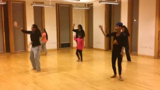 Wolverhampton bhangra class- 'Chandighar Returns 3 Lakh'