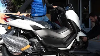 unboxing small YAMAHA NMAX 125cc scooter