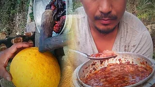 how to cut, prepare and eat spicy pomelo juice.