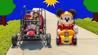 ASSISTANT with Mickey and the Roadster Racers Go Cart Racing Video