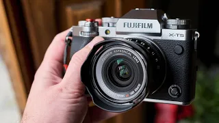 This Fuji Lens Has A Secret! Fujifilm XF 16mm f2.8 Review On Fujifilm X-T5