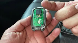 Does The Key Fob Reset When Replacing The Battery? / JMK