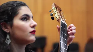 Beatriz Silva -  Lute Suite BWV 995, Prelude by J.S. Bach - Classical guitar by Marcos Domato