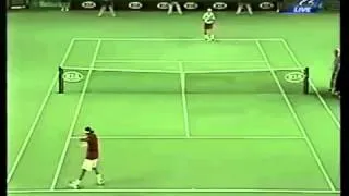 Roger Federer (Vs) Hewitt - Amazing Tennis Point