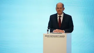 Scholz kündigt Ampel-Koalition „auf Augenhöhe“ an