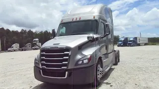 2020 Freightliner Cascadia stock# LH5456 test drive