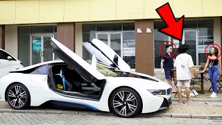 MEREKA KAGET !! Ngelihat Gembel Sultan Beli Mobil BMW i8 CASH 4,3 MILYAR