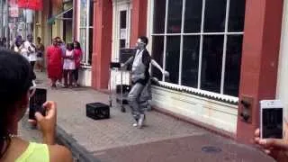 Street dancer on bourbon street