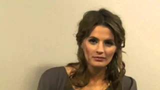 CASTLE's Stana Katic previews 'Cuffed'