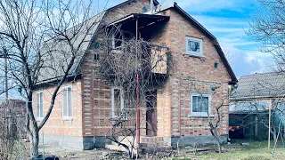Дачний будинок та земельна ділянка 12 сот біля Києва