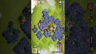 Clash of Clans ( New hack version - new troops , unlimited resources and troops )