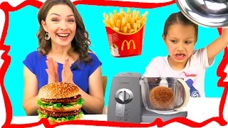 МАКДОНАЛЬДС против БЛЕНДЕРА Челлендж MCDONALDS VS BLENDER CHALLENGE Video For Kids / Вики Шоу