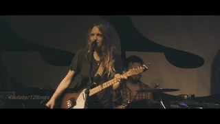 Lissie (live) "Further Away (Romance Police) -cut-" @Berlin March 02, 2016