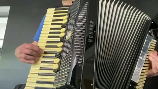 For Sale: Rare 1957 Black Hohner Gola Piano Accordion LMMH 41/120