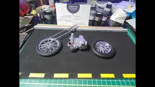 Revell LA Street Chopper Build Part 1 – Unboxing and Initial Build