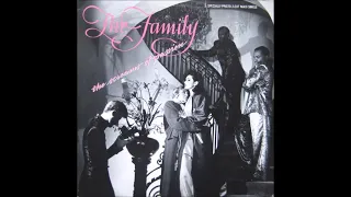 The Family  – The Screams Of Passion (Extended 12" Version)