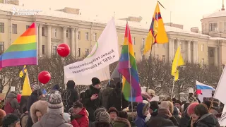 St. Petersburg Joins Nemtsov Commemoration Rallies