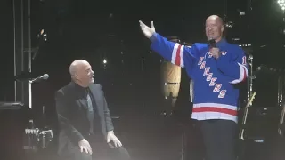 "Mark Messier Presents Banner for 50th Show" Billy Joel@The Garden New York 3/28/18