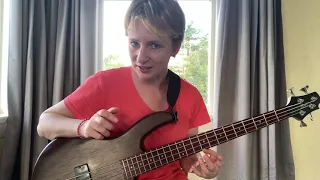 Hand Positions on the Bass Guitar (tutorial): right hand