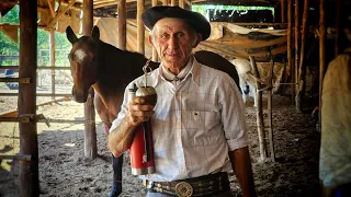 78 Años Recien CASADO, un Trabajo que lo APASIONA y le dio Mas AMIGOS que PLATA