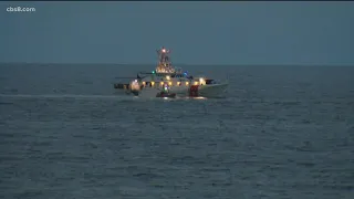 Smuggling boat washes ashore with 23 people aboard along Sunset Cliffs