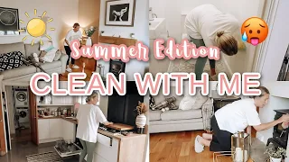 SUMMER CLEAN WITH ME | DEEP CLEANING MOTIVATION | Emma Nightingale