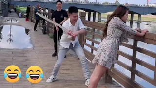game in China 😂😂 try not to laugh