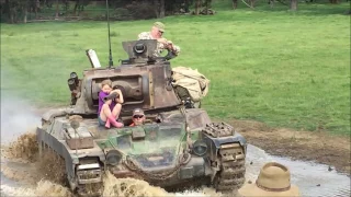 Operating Matilda Mk IIa* Infantry Tank