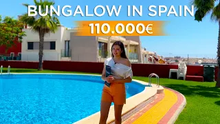 Bungalow with pool in Spain 🌞 Buy a property in Spain close to the golf course of Villamartin