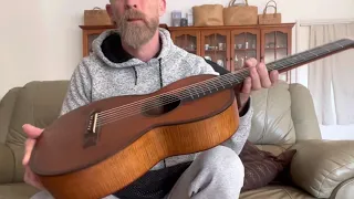 Bach on a 180 year old guitar, Prelude BWV 998