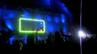 Skrillex  - in For the Kill (La Roux) @ Ultra 2011